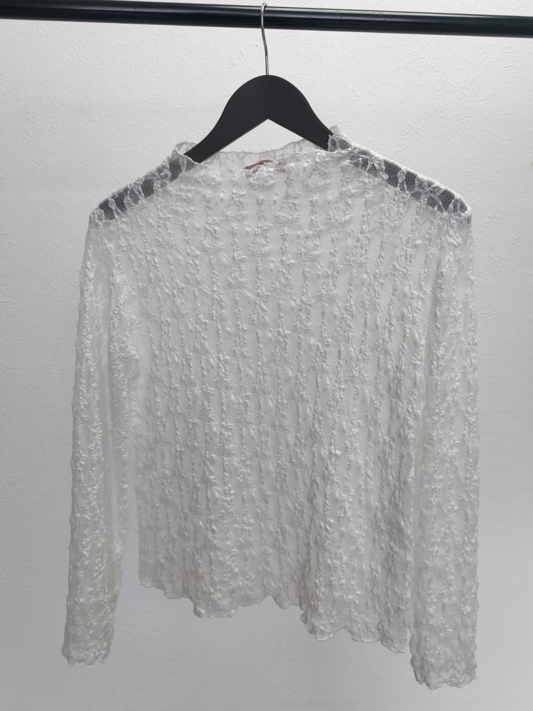 Transparentes Spitzen-Langarmshirt