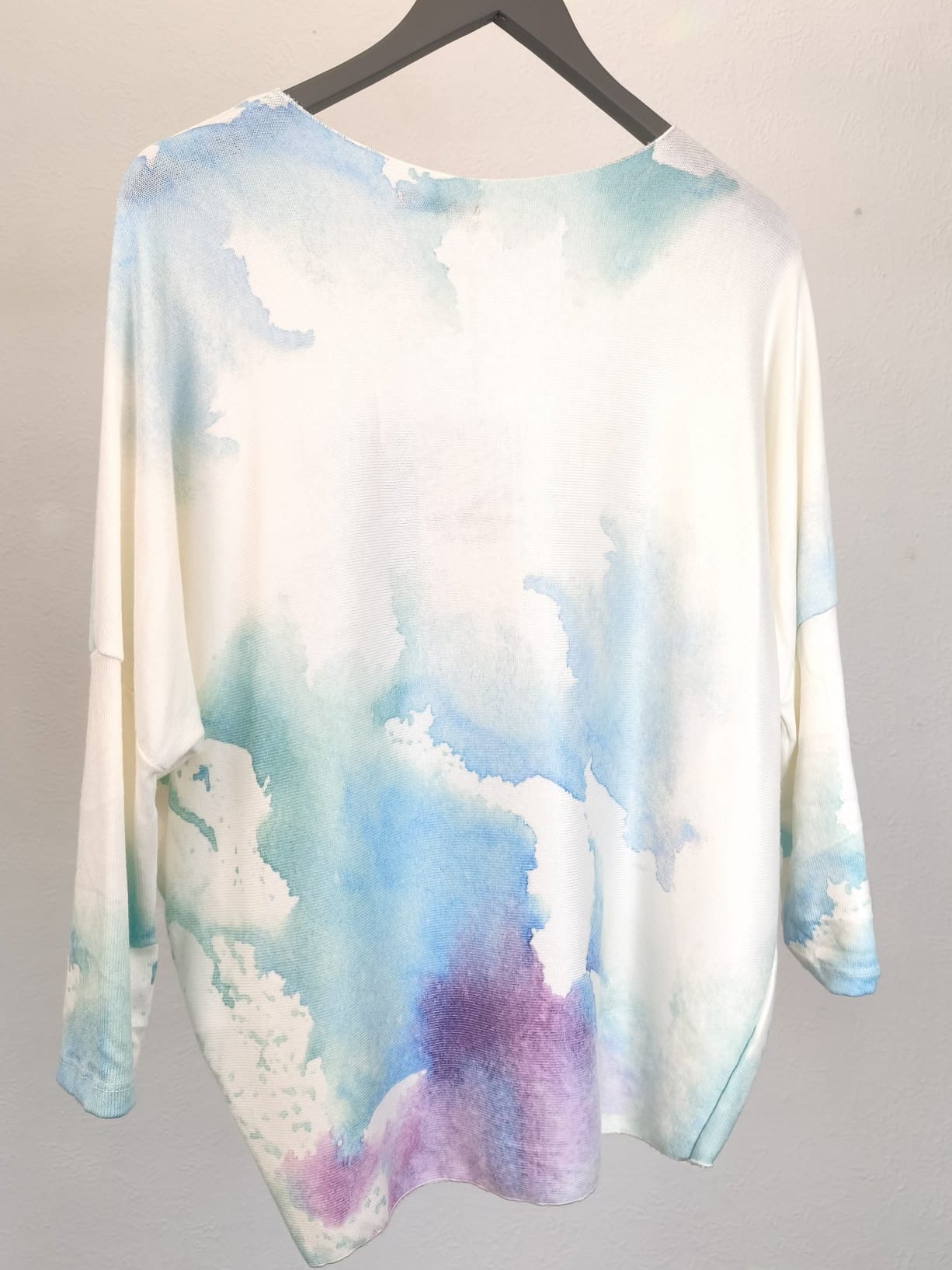 Leichter Angora-Pullover creme mit Farbdruck