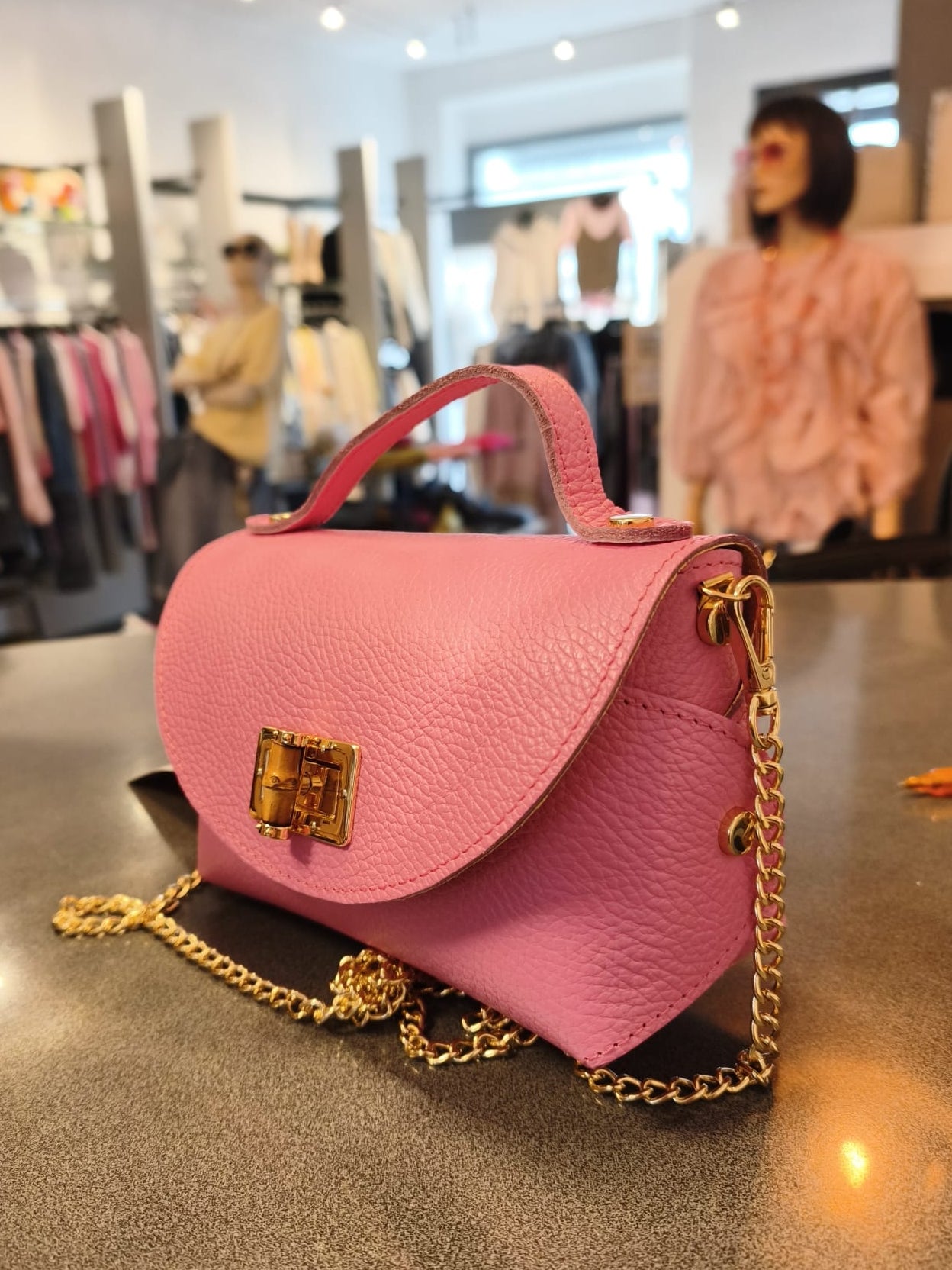Umhänge-Handtasche, echtes Leder, mit Goldkette, verschiedene Farben