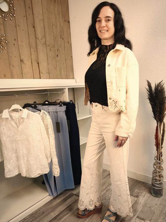 Wide-Leg-Jeans mit Spitzendetails, buttermilchgelb