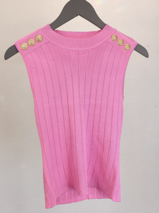 Top pink mit goldenen Knöpfen