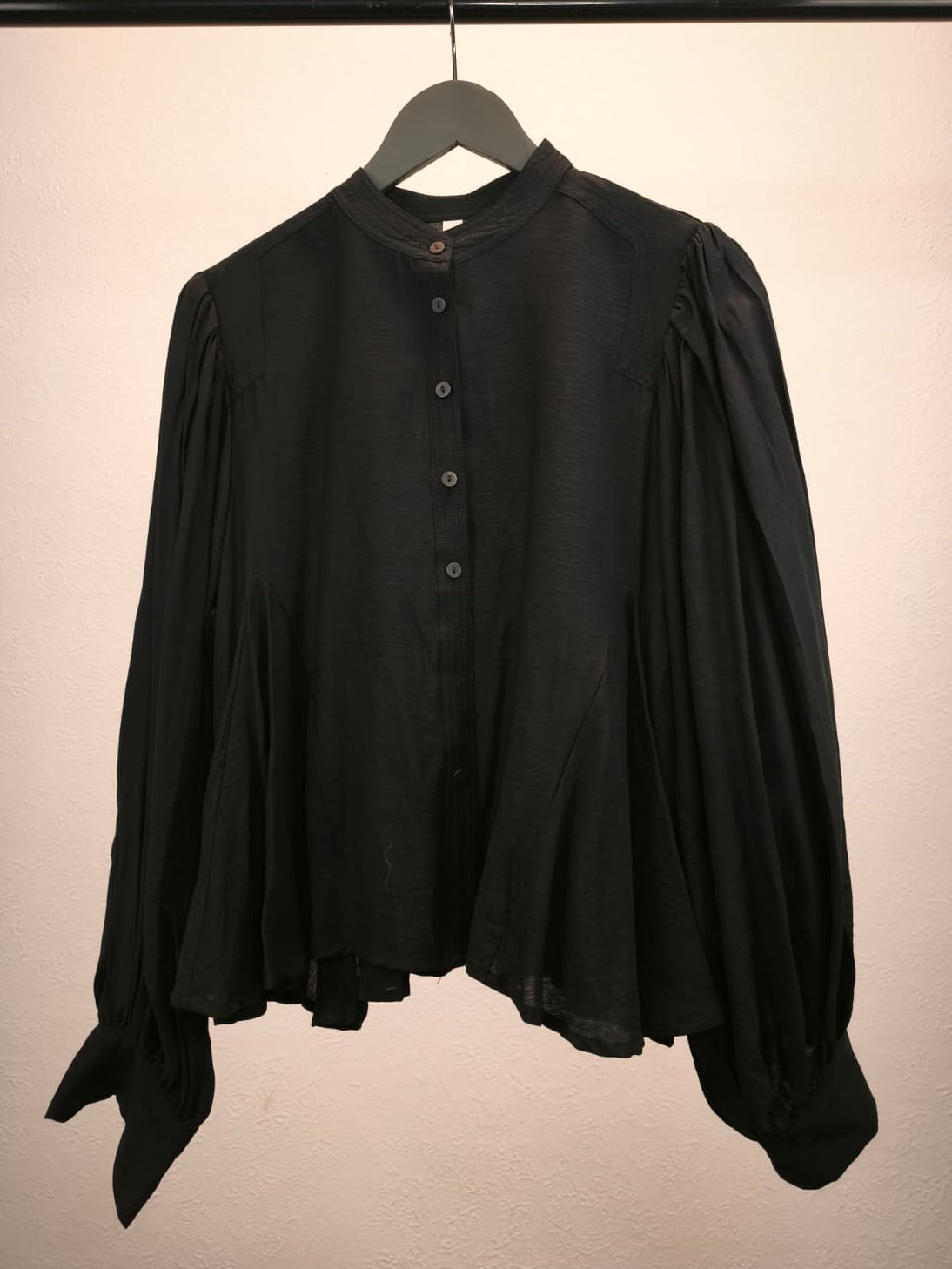 Langarm-Bluse mit Stehkragen