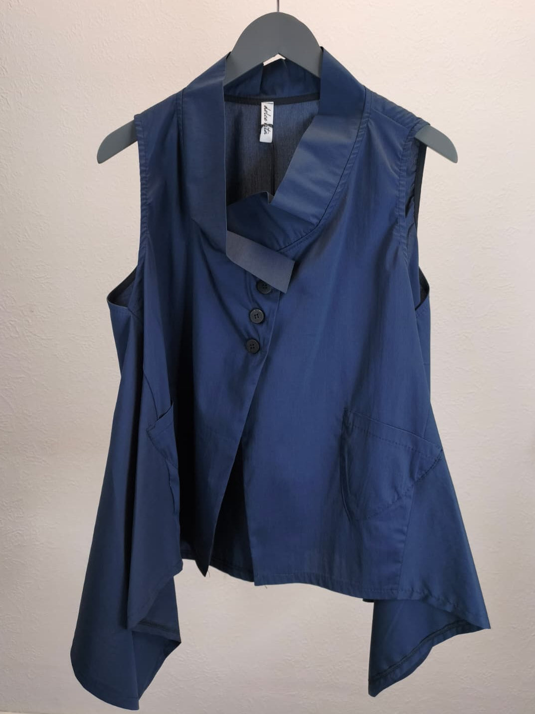 Exklusive Kurzarm-Bluse