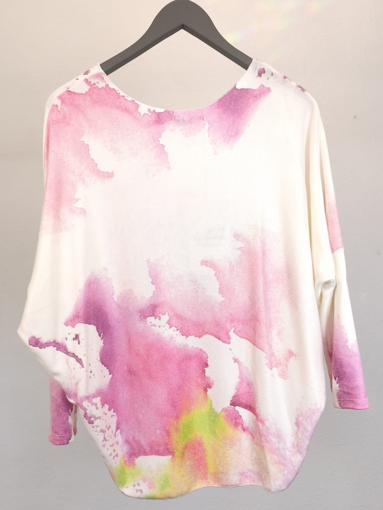 Leichter Angora-Pullover creme mit Farbdruck