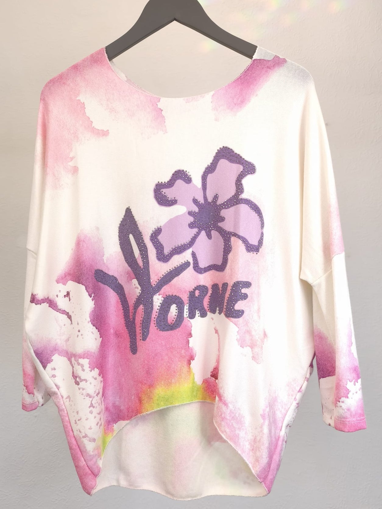 Leichter Angora-Pullover creme mit Farbdruck