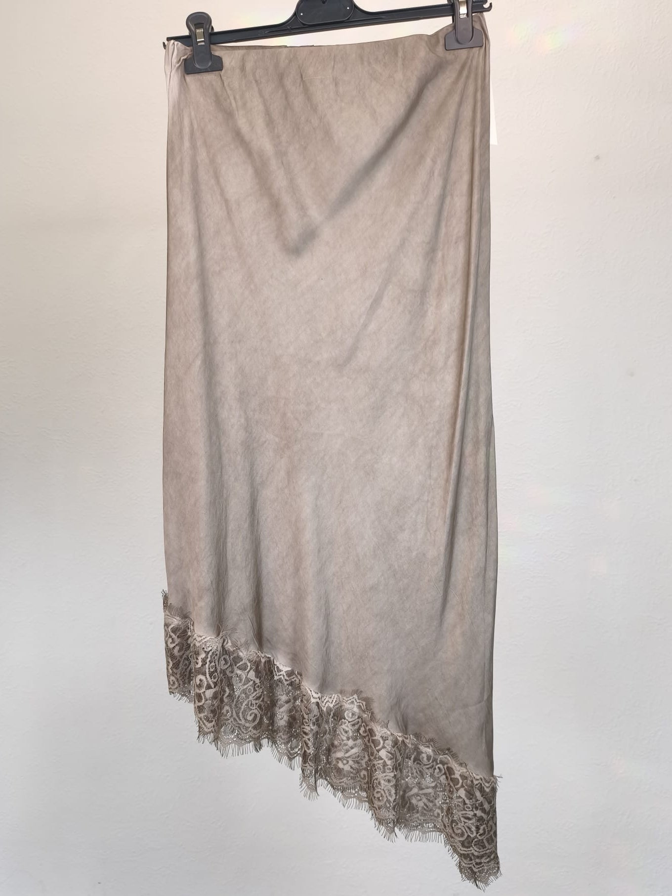 Rock mit Spitze lang asymmetrisch