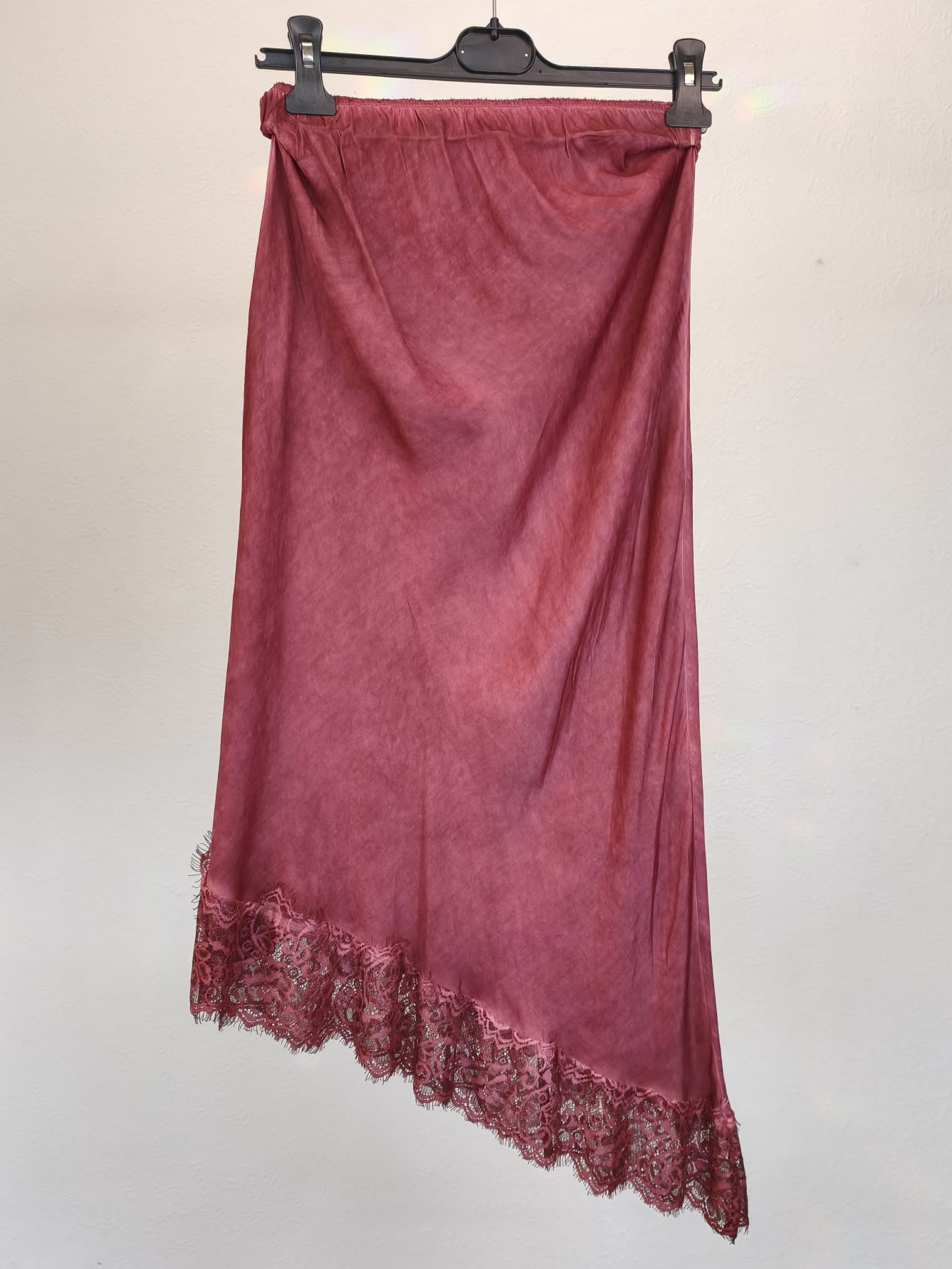 Rock mit Spitze lang asymmetrisch