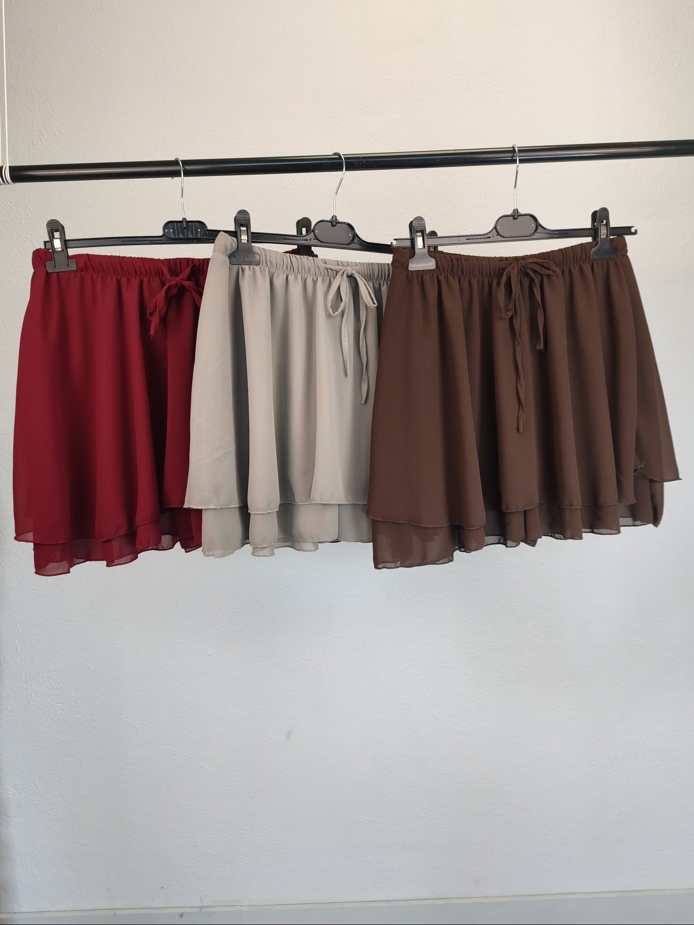 Hosenrock mit Bändchen und elastischem Gummizug kurz