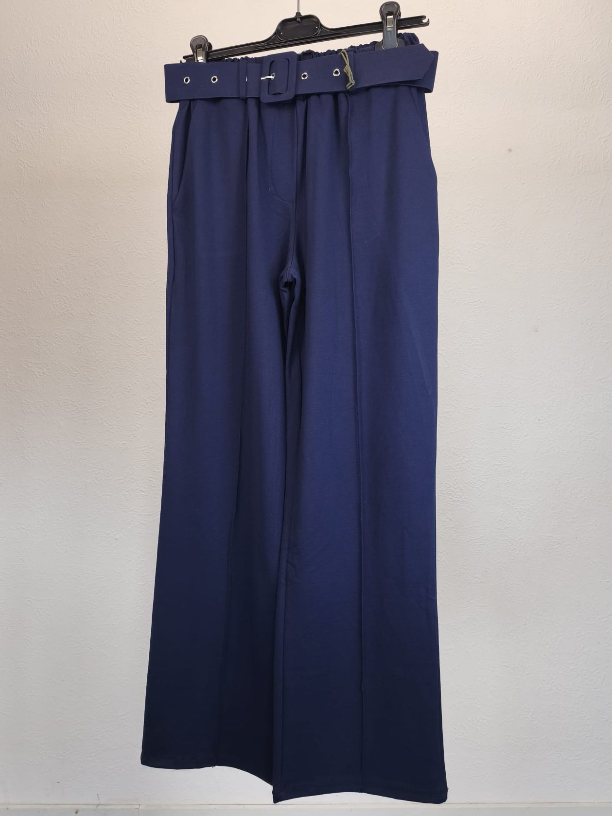 Elegante Stoffhose mit Gummizug und Gürtel