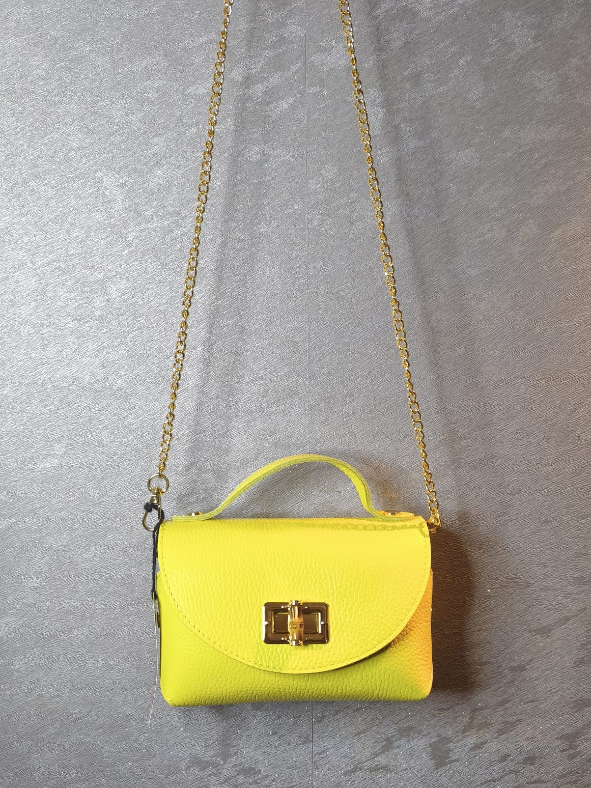 Umhänge-Handtasche, echtes Leder, mit Goldkette, verschiedene Farben