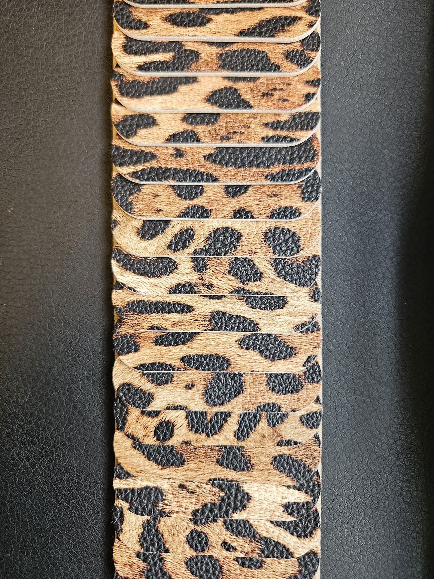 Stretchgürtel mit Silberschnalle, verschiedene Farben