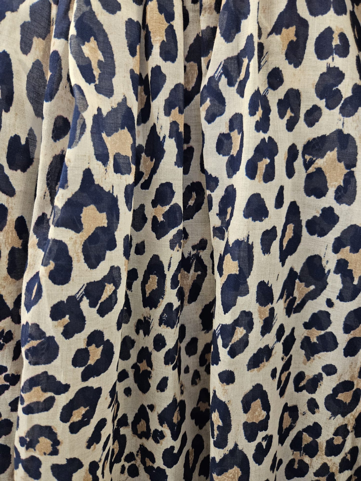 Langärmlige Bluse Animalprint mit Bändchen Oversize
